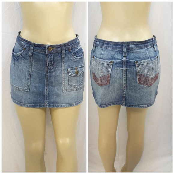 Dresses & Skirts - Rhinestone Pocket Denim Mini Skirt, size 9